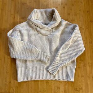 Everlane Cream Cowl Neck Sweater Size S 100% wool